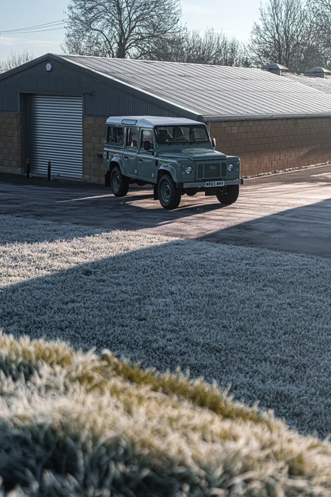 2015 Land Rover Defender 110 - Image 21 of 31