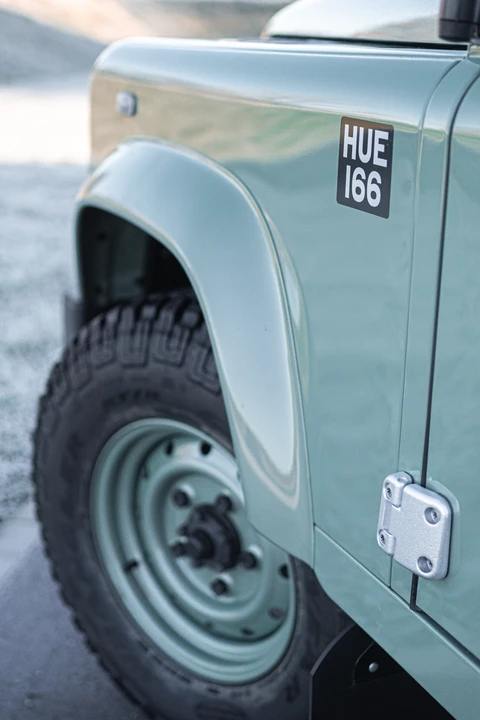 2015 Land Rover Defender 110 - Image 26 of 31
