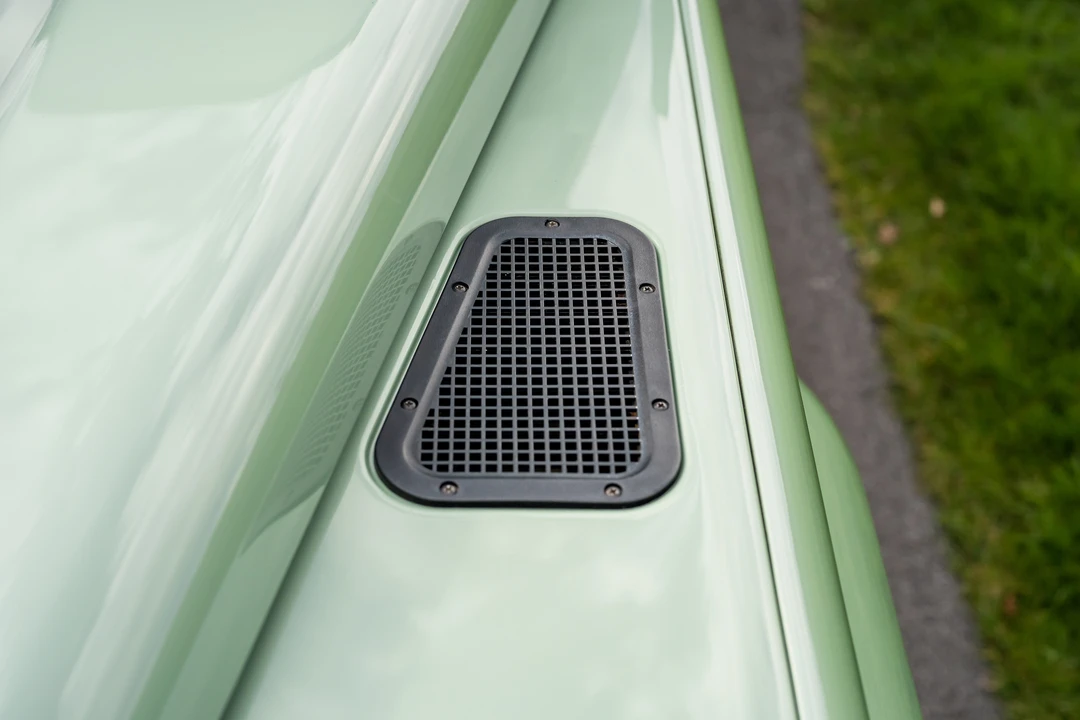 2015 Land Rover Defender 110 - Image 27 of 31