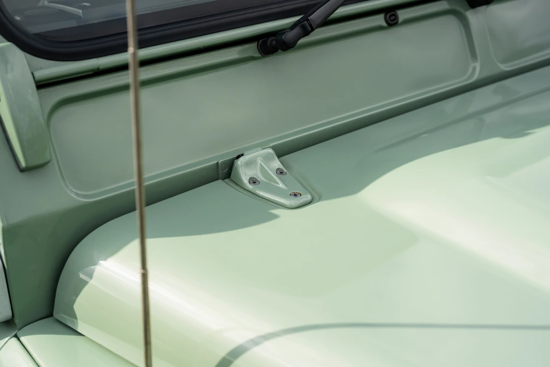 2015 Land Rover Defender 110 - Image 28 of 31