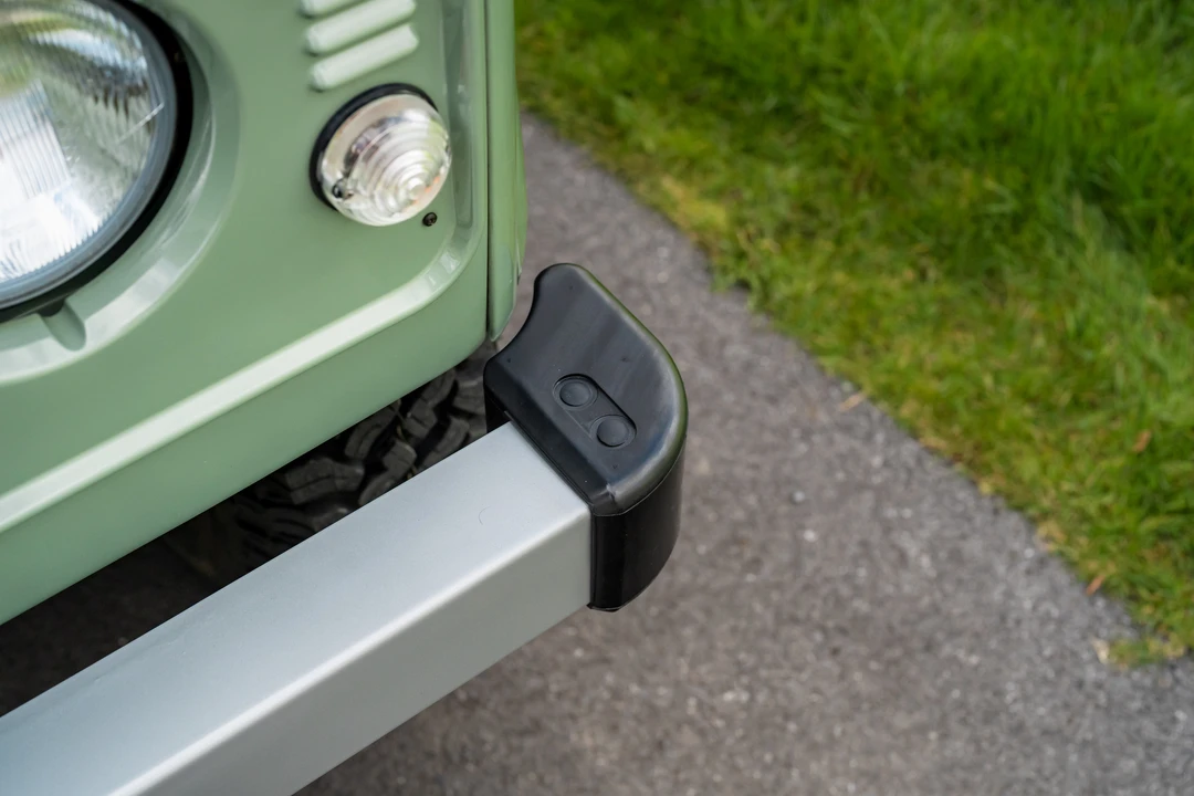 2015 Land Rover Defender 110 - Image 30 of 31