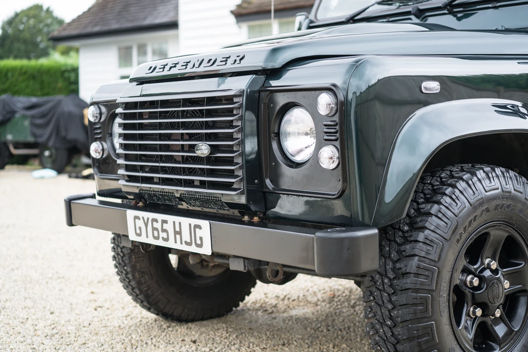 2015 Land Rover Defender 110 - Image 22 of 31