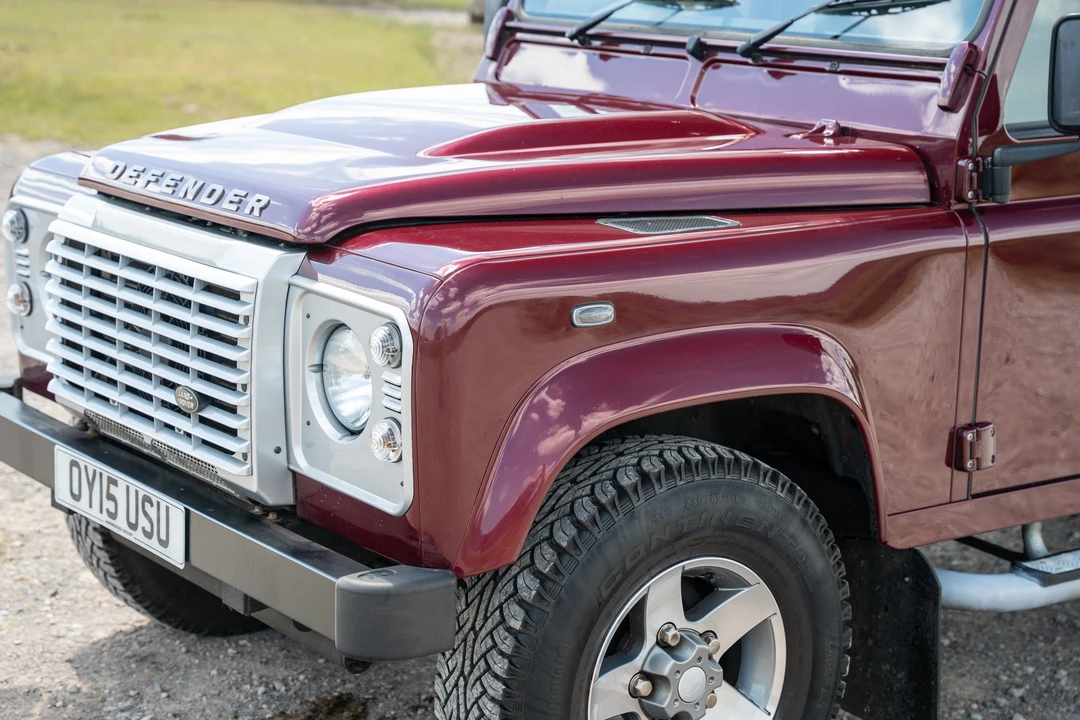 2015 Land Rover Defender 110 - Image 20 of 31