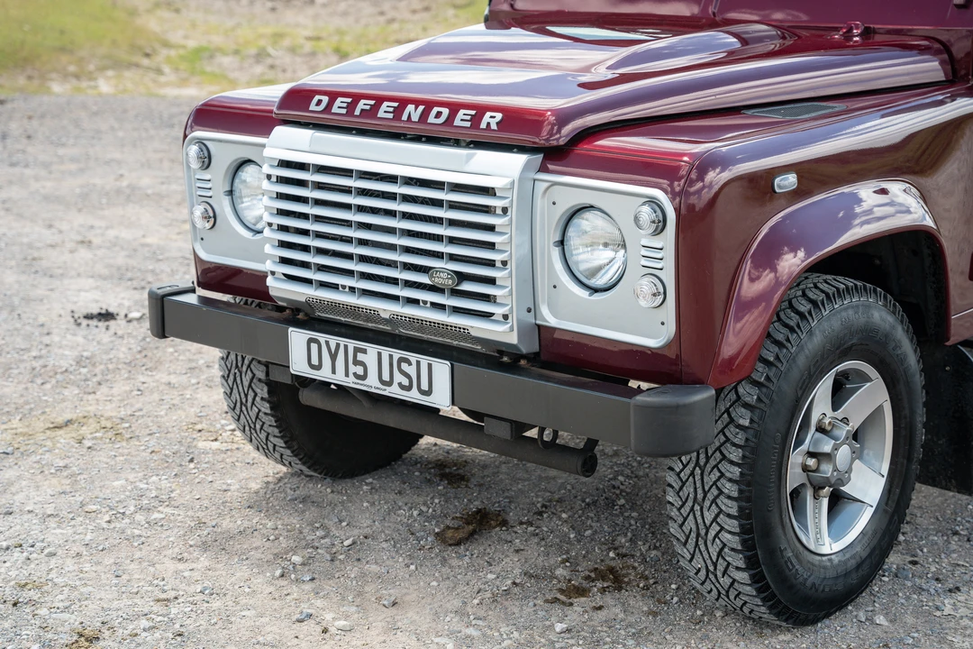 2015 Land Rover Defender 110 - Image 21 of 31