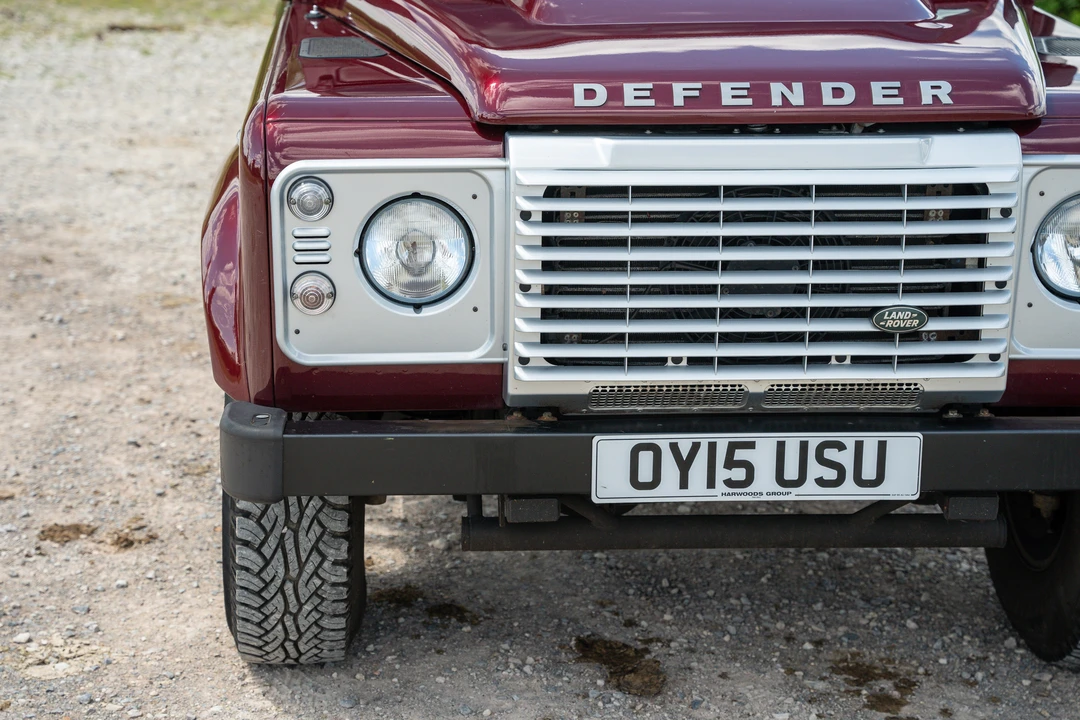 2015 Land Rover Defender 110 - Image 23 of 31