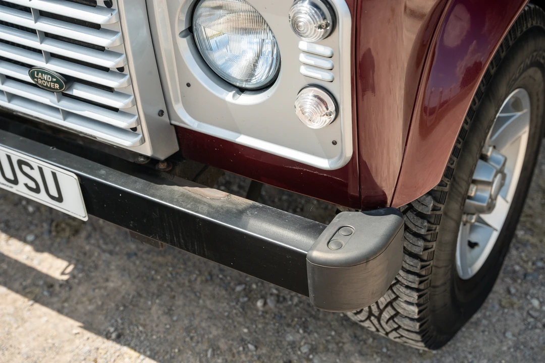 2015 Land Rover Defender 110 - Image 26 of 31