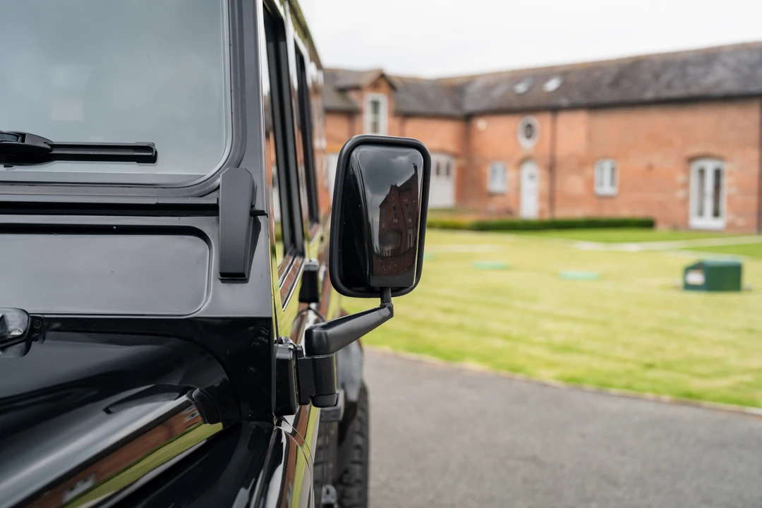 2015 Land Rover Defender 110 - Image 30 of 31