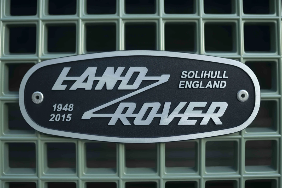 2015 Land Rover Defender 90 - Image 31 of 31
