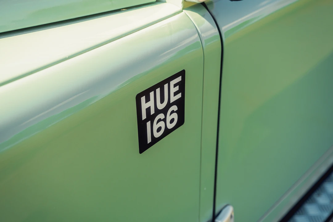 2015 Land Rover Defender 90 - Image 28 of 31