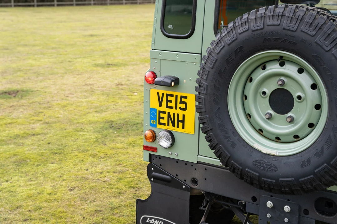 2015 Land Rover Defender 90 - Image 31 of 31