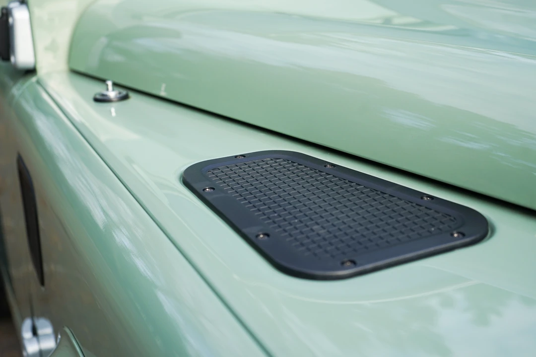 2015 Land Rover Defender 90 - Image 30 of 31