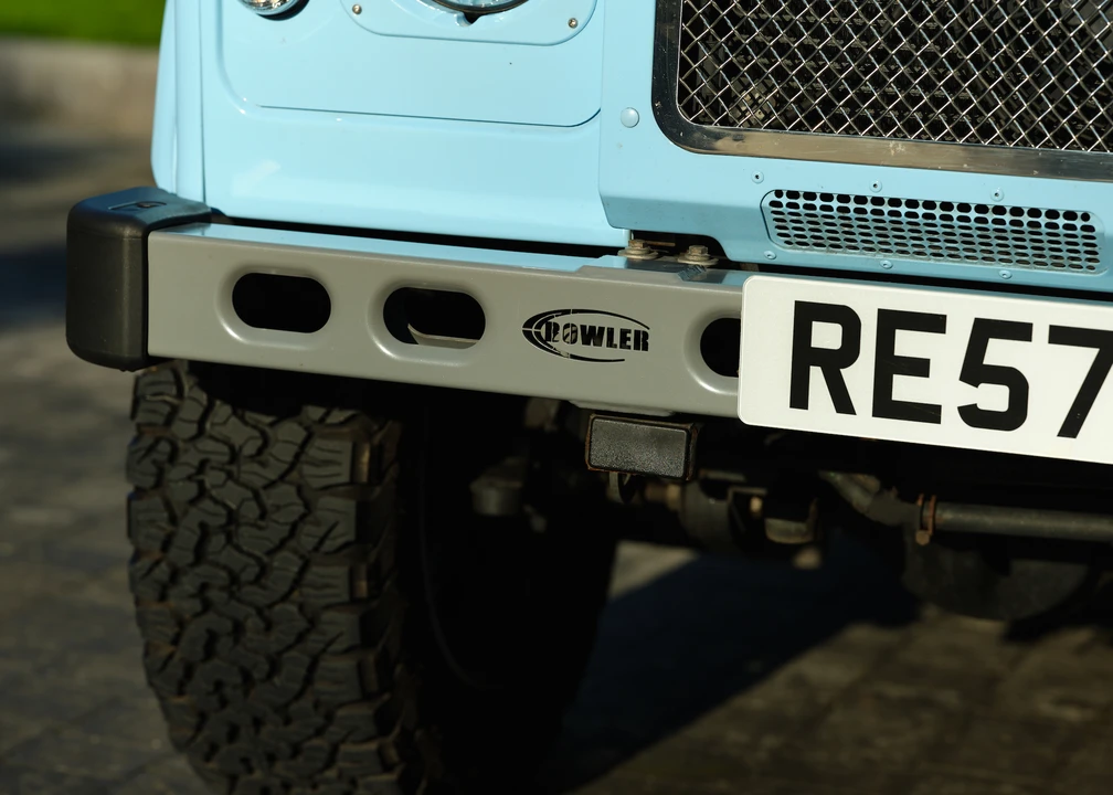 2015 Land Rover Defender 90 - Image 18 of 31