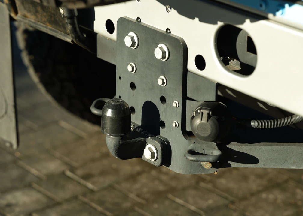 2015 Land Rover Defender 90 - Image 22 of 31