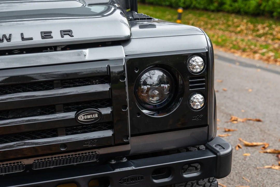 2015 Land Rover Defender 90 - Image 22 of 31