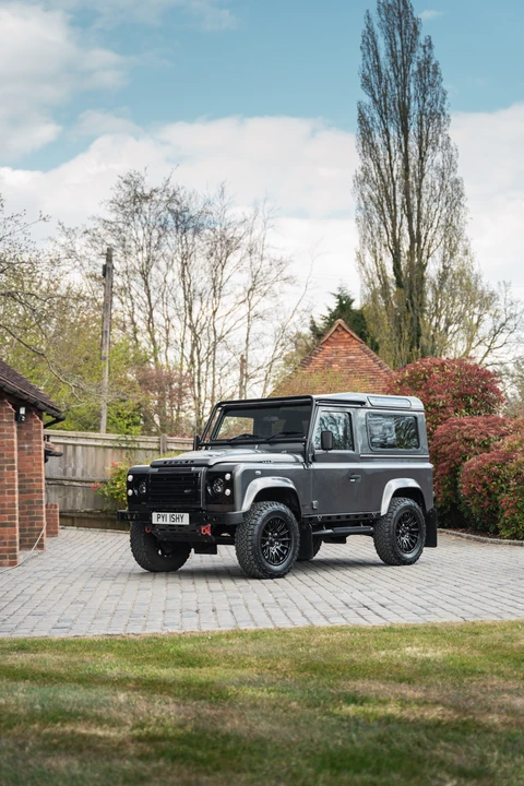 2015 Land Rover Defender 90 - Image 28 of 31