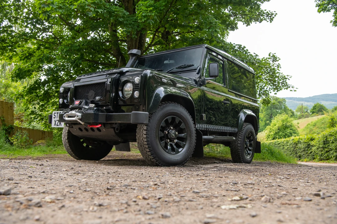 2015 Land Rover Defender 90 - Image 20 of 31