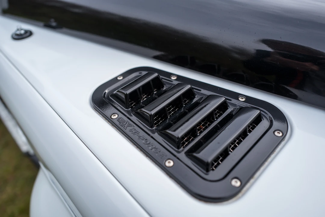 2015 Land Rover Defender 90 - Image 31 of 31