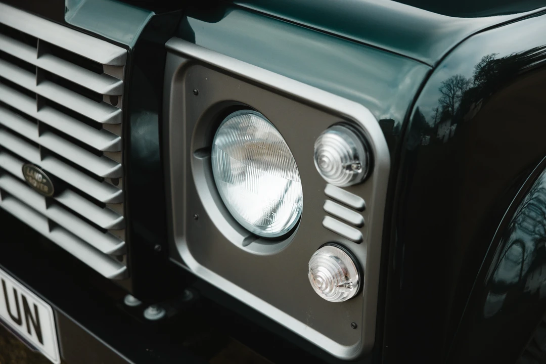 2015 Land Rover Defender 90 - Image 31 of 31