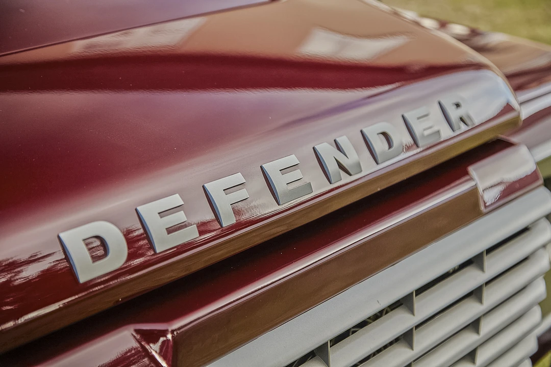 2015 Land Rover Defender 90 - Image 26 of 31