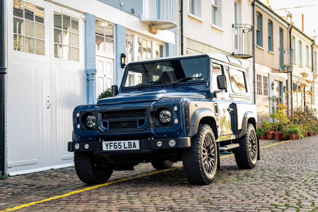 2015 Land Rover Defender 90 - Image 8 of 31