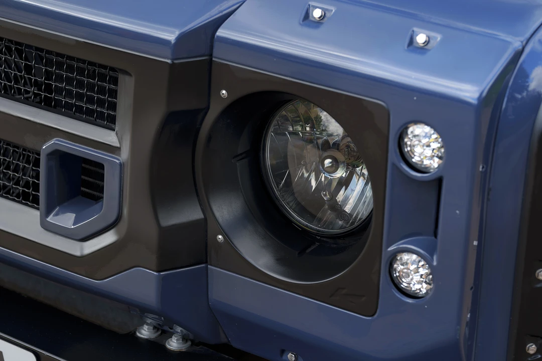 2015 Land Rover Defender 90 - Image 27 of 31