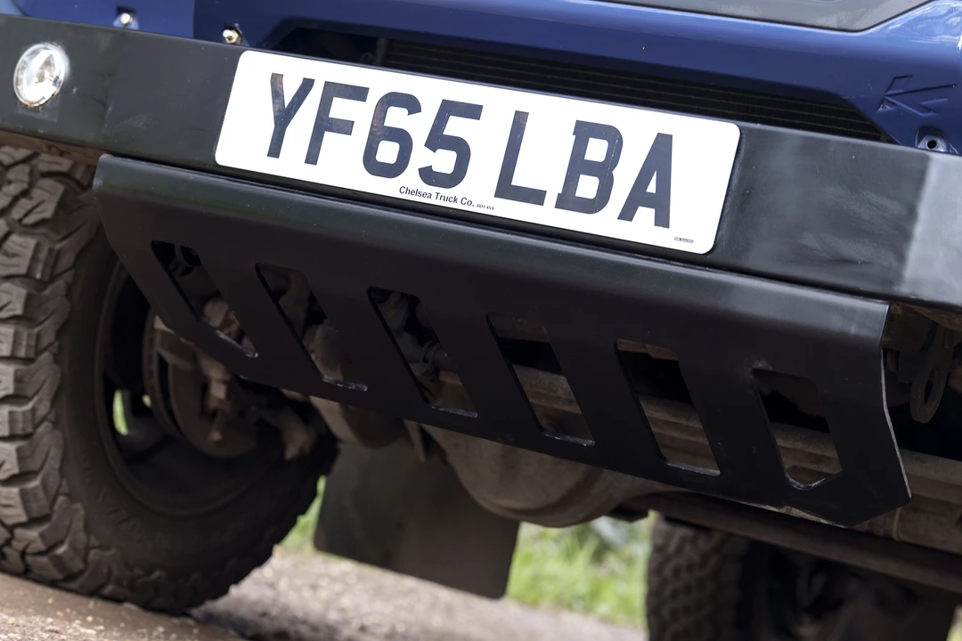 2015 Land Rover Defender 90 - Image 28 of 31
