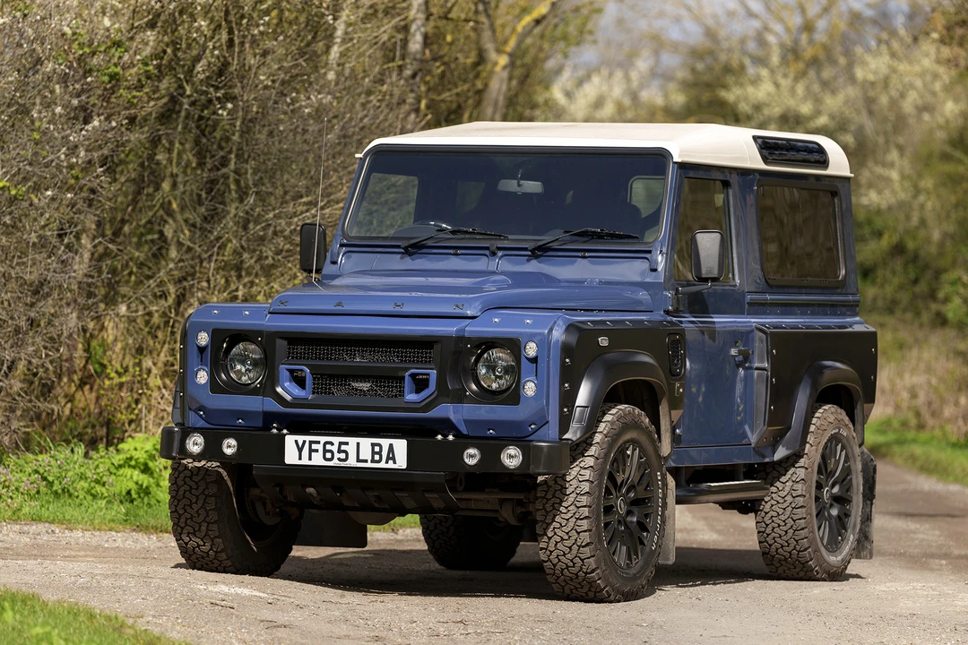 2015 Land Rover Defender 90 - Image 12 of 31