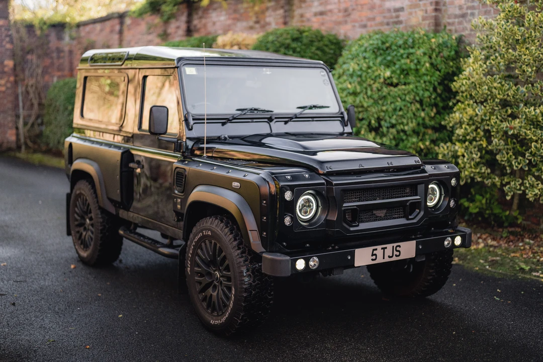 2015 Land Rover Defender 90 - Image 4 of 31