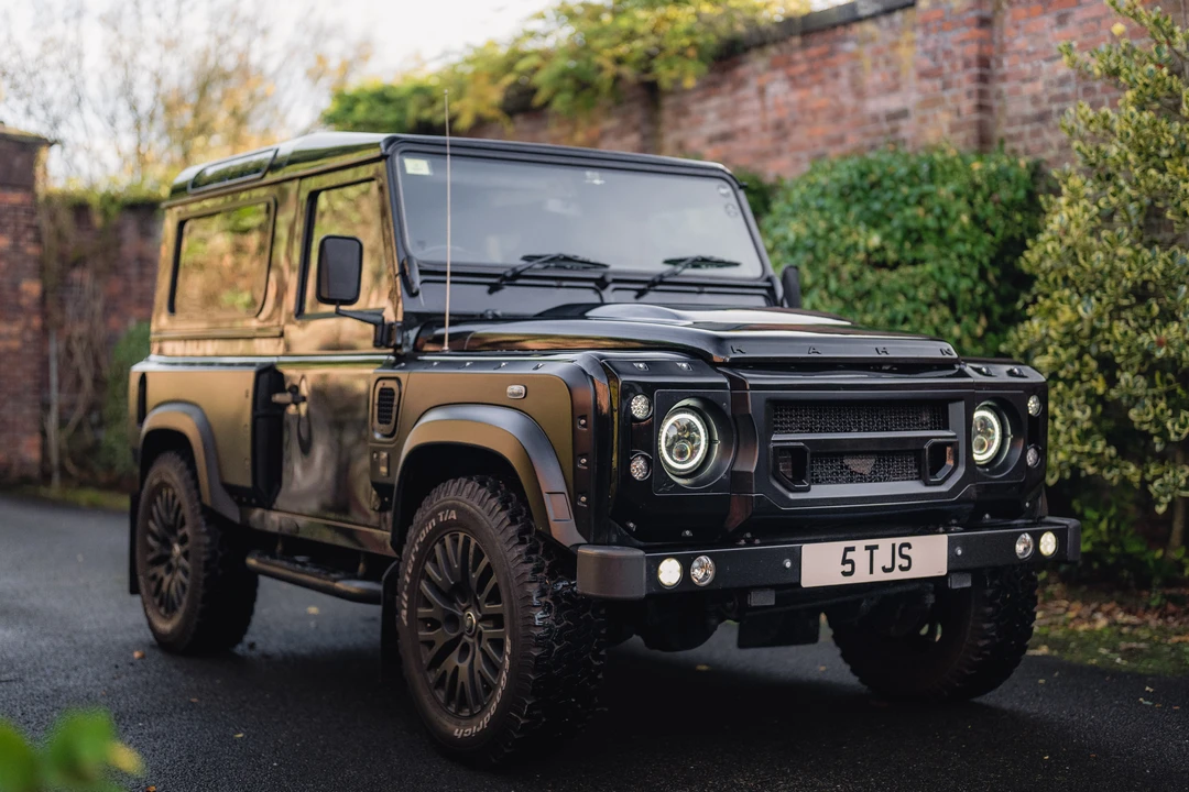 2015 Land Rover Defender 90 - Image 12 of 31