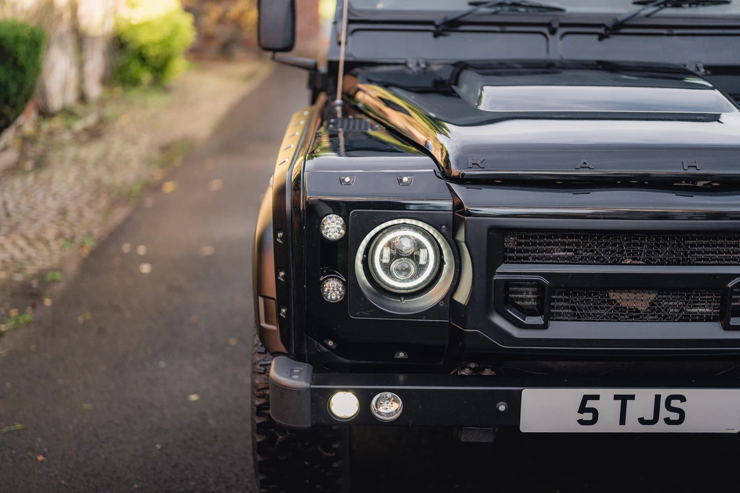 2015 Land Rover Defender 90 - Image 18 of 31