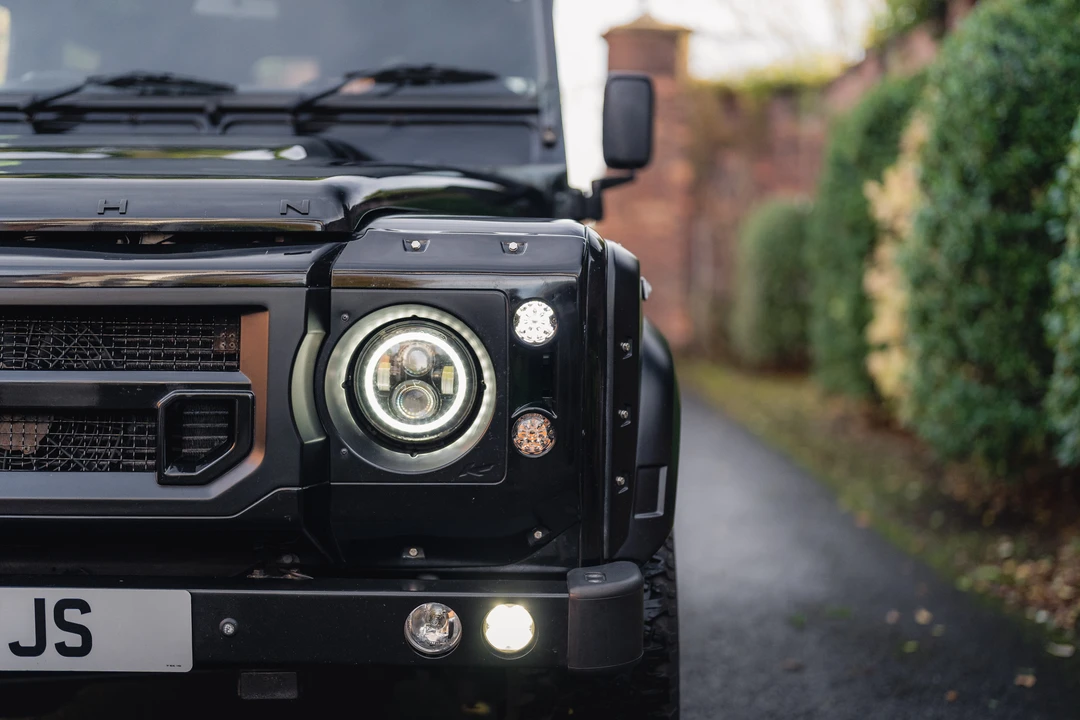 2015 Land Rover Defender 90 - Image 20 of 31