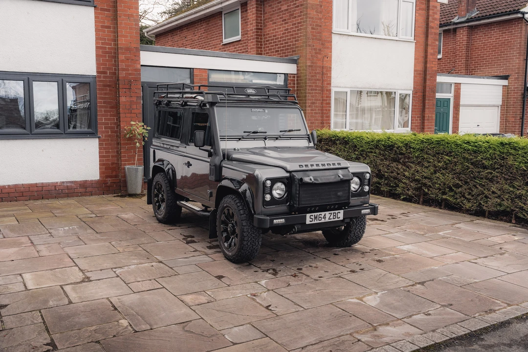 2015 Land Rover Defender 90 - Image 12 of 31