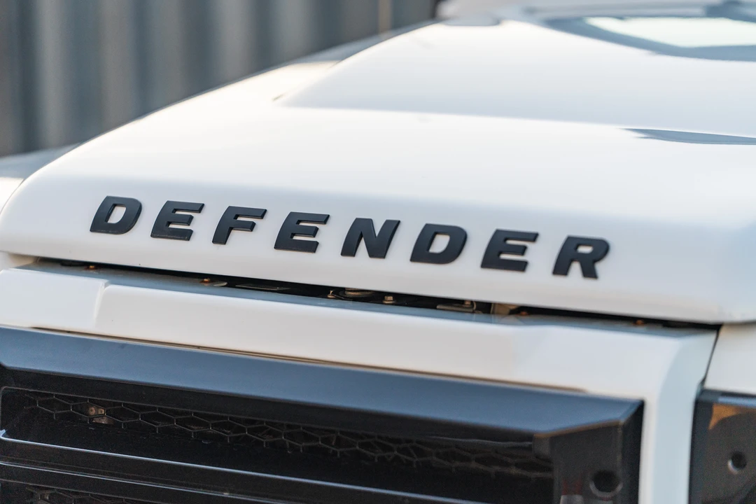 2015 Land Rover Defender 90 - Image 28 of 31