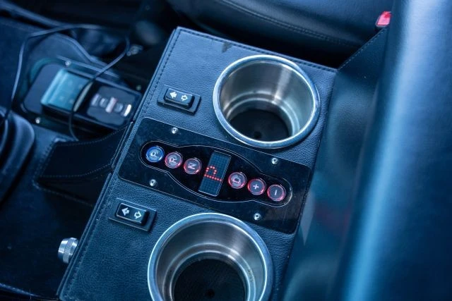 2015 Land Rover Defender 110 - Image 19 of 20