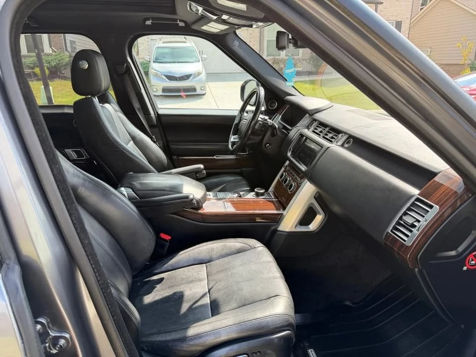 2015 Land Rover Range Rover L405 - Image 11 of 17