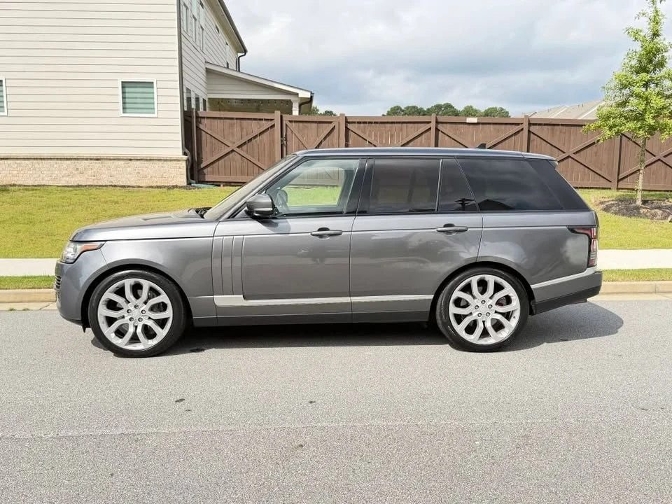 2015 Land Rover Range Rover L405 - Image 4 of 17
