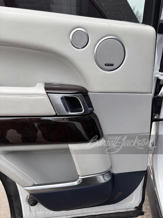 2015 Land Rover Range Rover L405 - Image 7 of 14