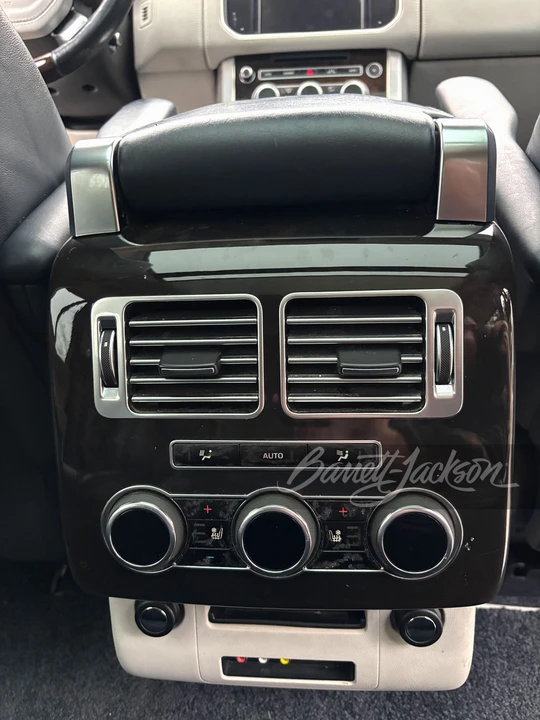 2015 Land Rover Range Rover L405 - Image 8 of 14
