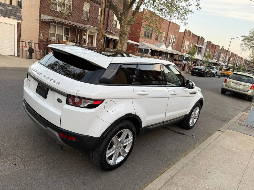 2015 Land Rover Range Rover Evoque 1st Gen - Image 10 of 21