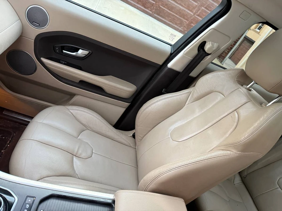 2015 Land Rover Range Rover Evoque 1st Gen - Image 19 of 21