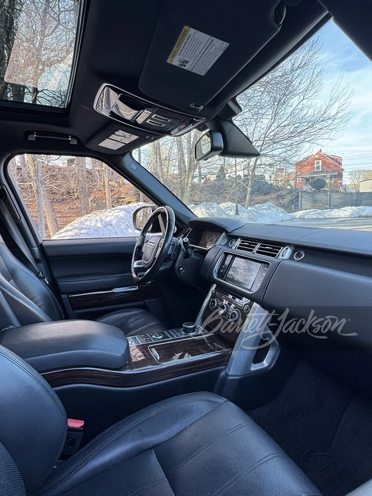 2015 Land Rover Range Rover L405 - Image 7 of 10
