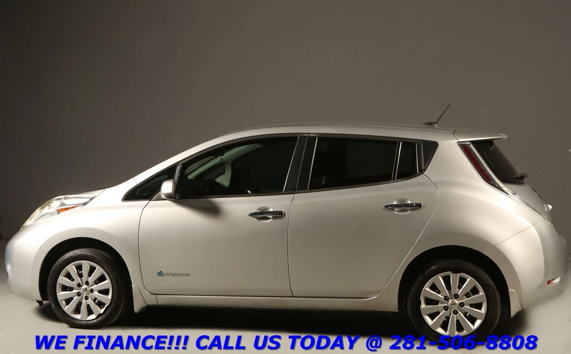 2015 Nissan Leaf - Image 4 of 21