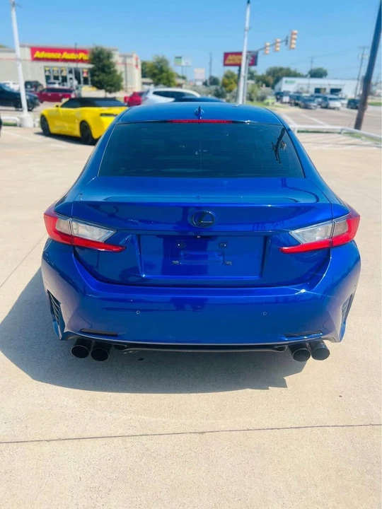 2015 Lexus RC - Image 4 of 7