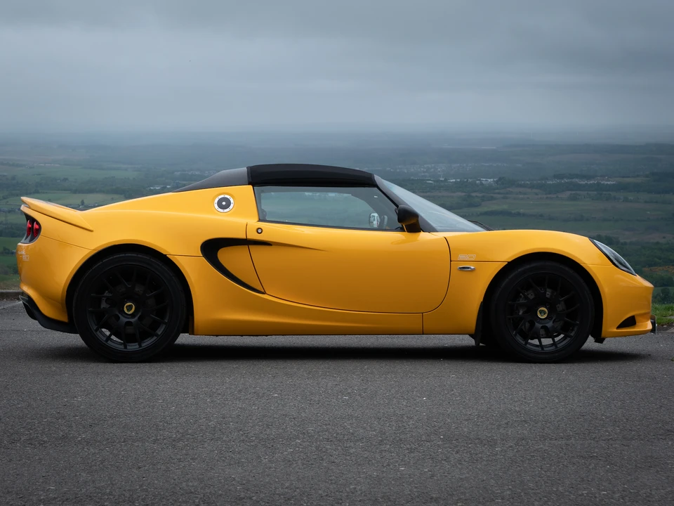 2015 Lotus Elise Series 3 - Image 11 of 31