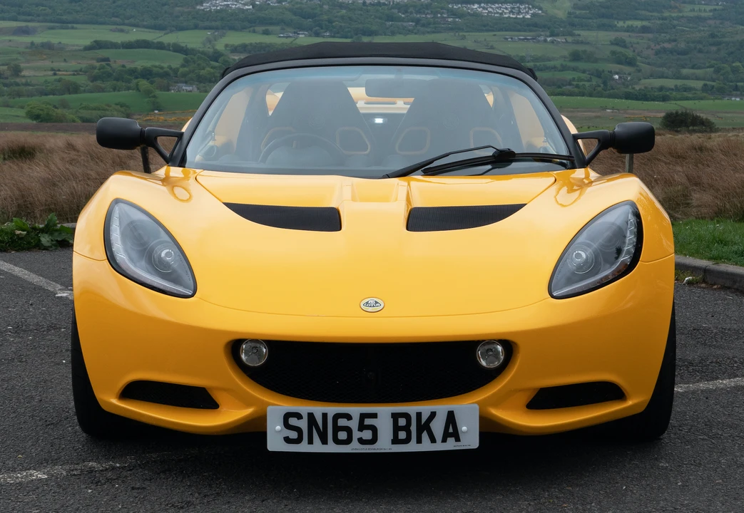 2015 Lotus Elise Series 3 - Image 14 of 31