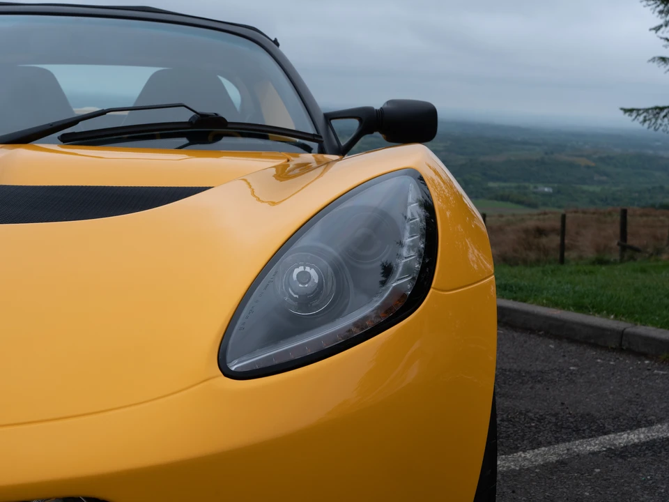 2015 Lotus Elise Series 3 - Image 16 of 31