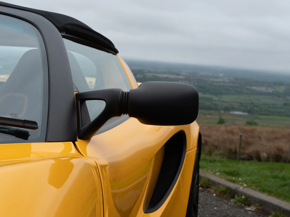 2015 Lotus Elise Series 3 - Image 19 of 31