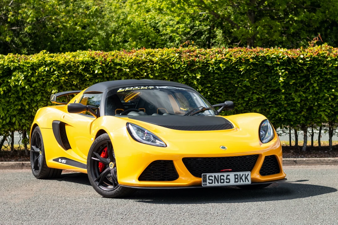 2015 Lotus Exige Series 3 - Image 2 of 31