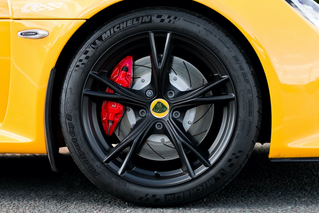 2015 Lotus Exige Series 3 - Image 13 of 31