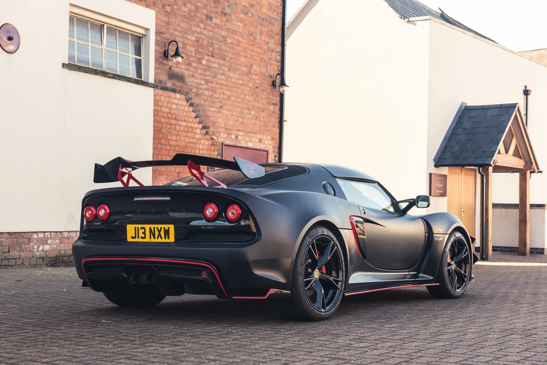 2015 Lotus Exige Series 3 - Image 17 of 31